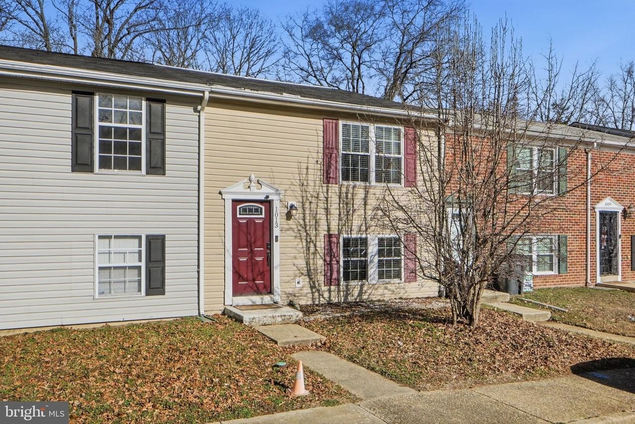 1013 Copperfield Ct - Photo 4 of 25