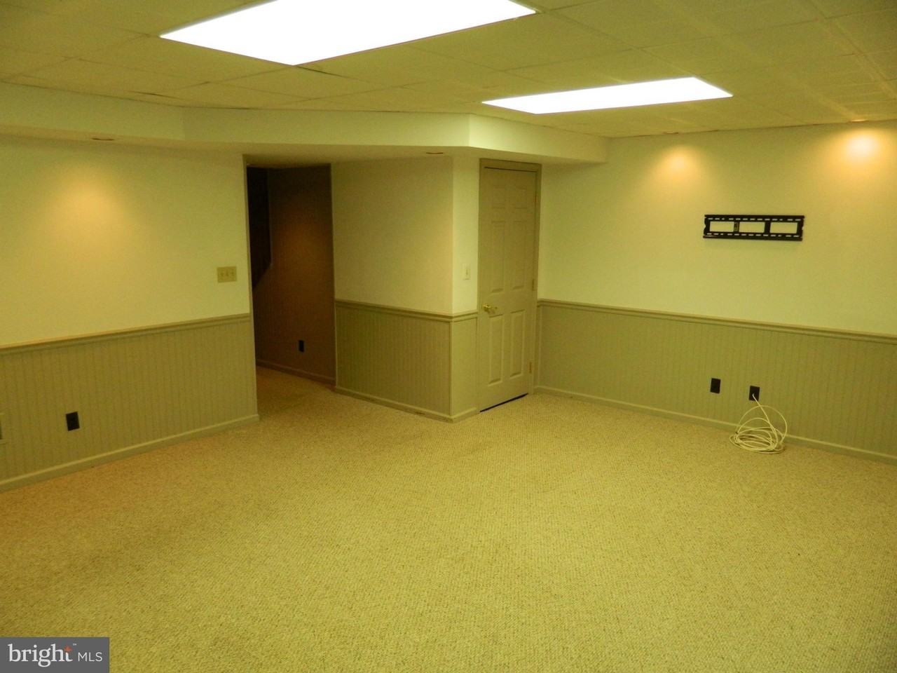 1321 Merry Hill Ct - Photo 6 of 11