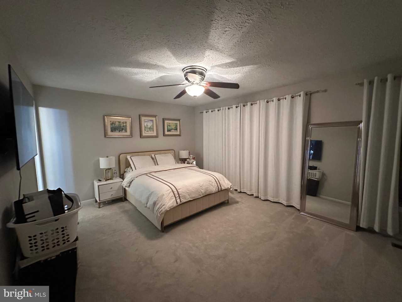 8562 Black Star Cir - Photo 7 of 20