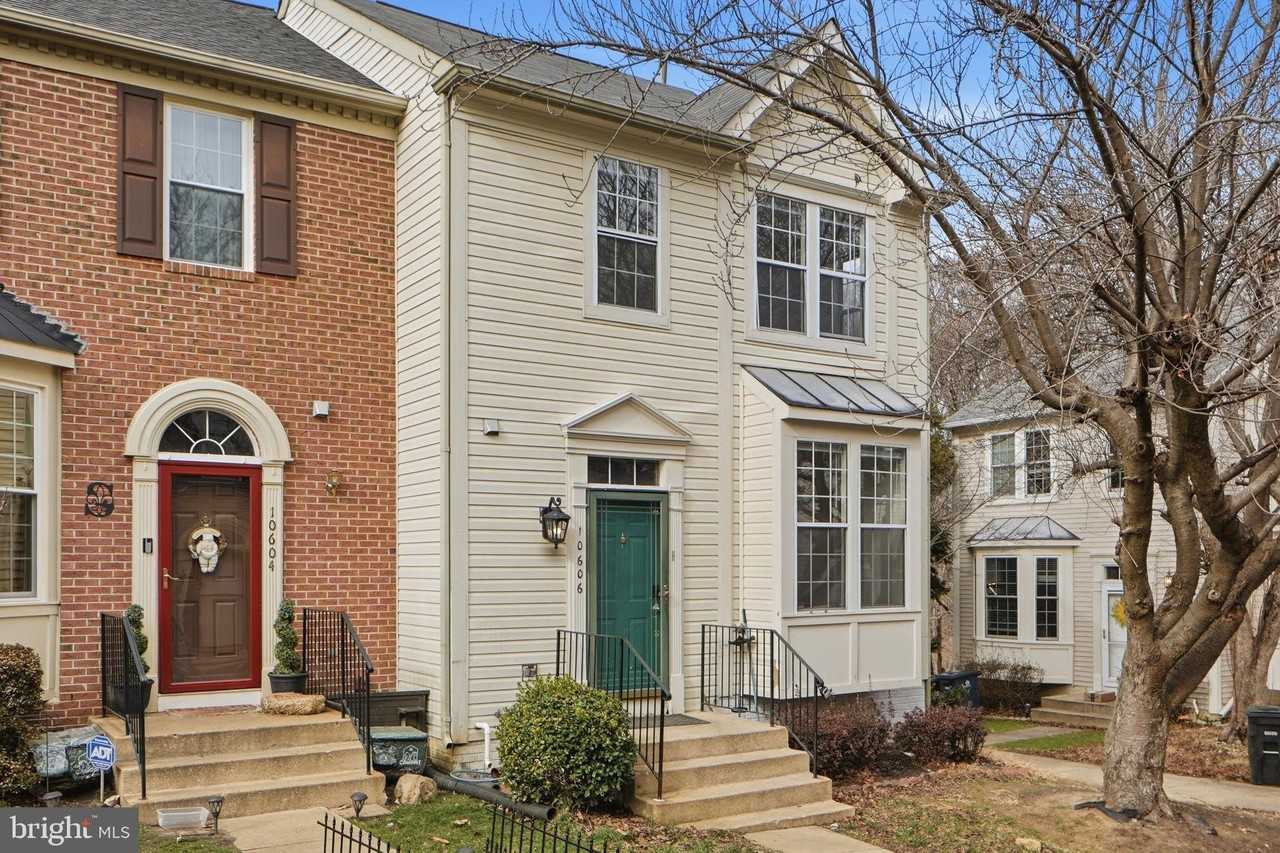 10606 Fitzgibbon Ct - Photo 2 of 26