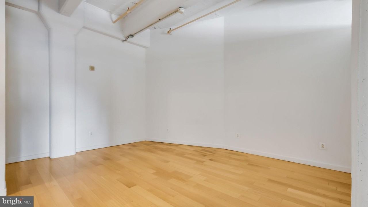 444 N 4th St Unit 213 #213 - Photo 7 of 19