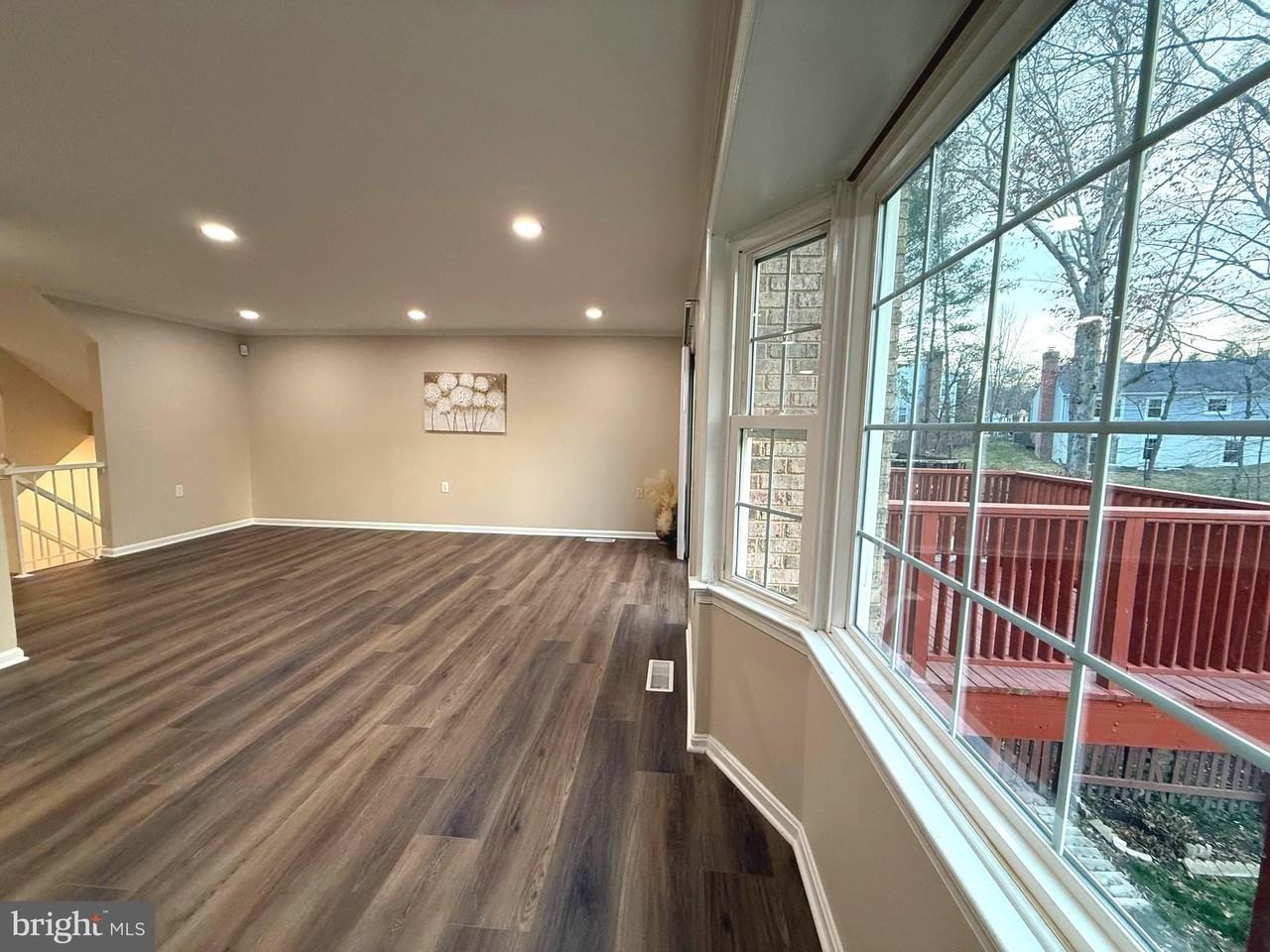 11382 Cromwell Ct - Photo 5 of 27