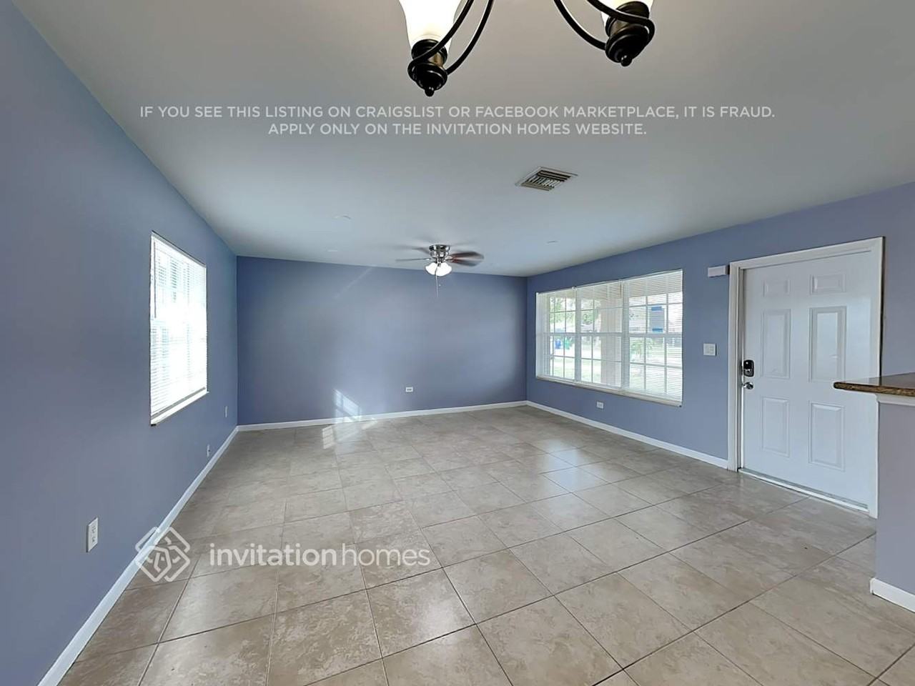 2712 Alcazar Dr - Photo 3 of 18