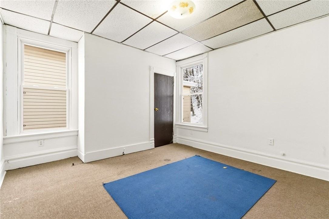 241 Watson Blvd - Photo 3 of 9