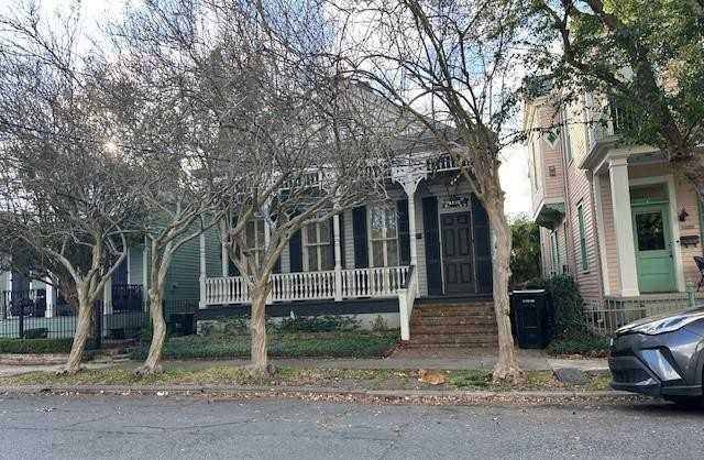 1218 Soniat St - Photo 3 of 16