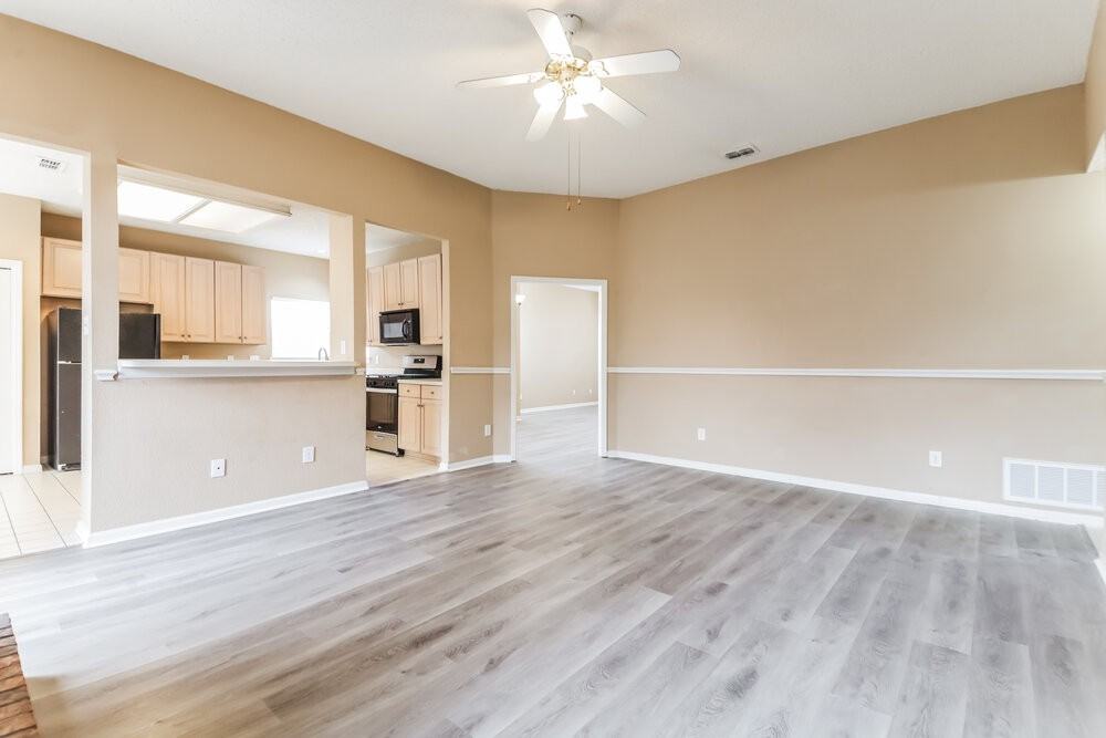 2085 Cameo Dr - Photo 7 of 16