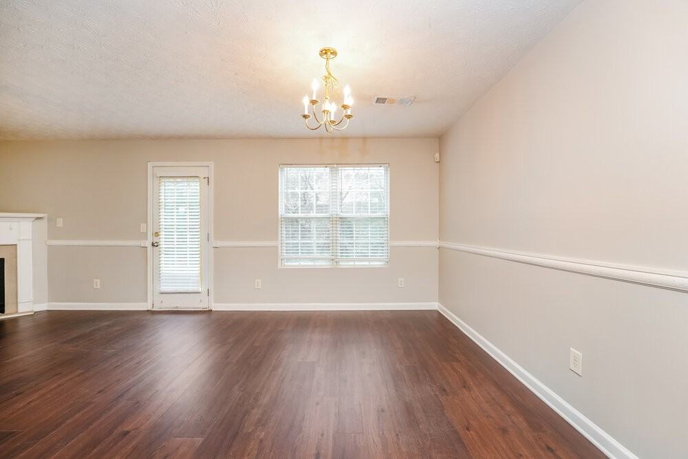 4085 Mission Way - Photo 6 of 17