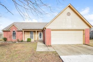 7776 Parkwood Cv - Photo 1 of 1