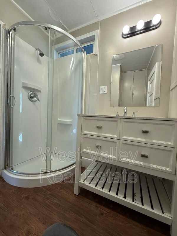 200 Fillmore St - Photo 6 of 17