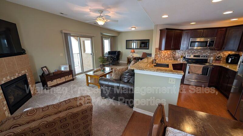 1530 Little Bear Creek Pt #303 - Photo 7 of 31