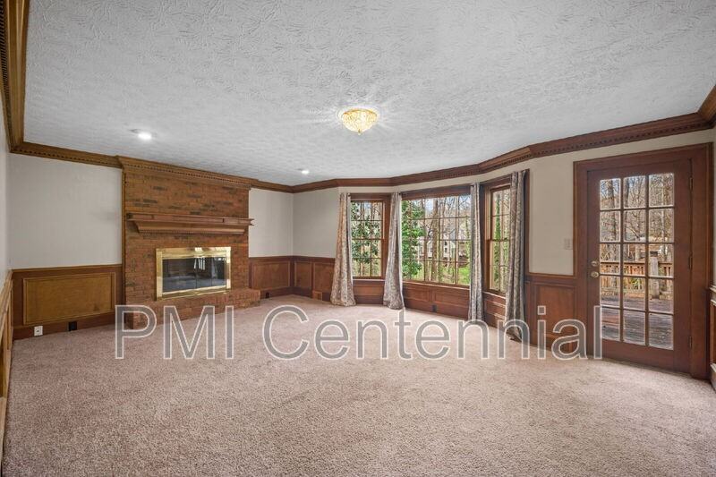 2645 Wilshire Ter - Photo 6 of 25