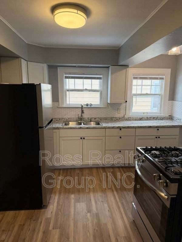 2006 Wyndhurst Rd - Photo 3 of 8