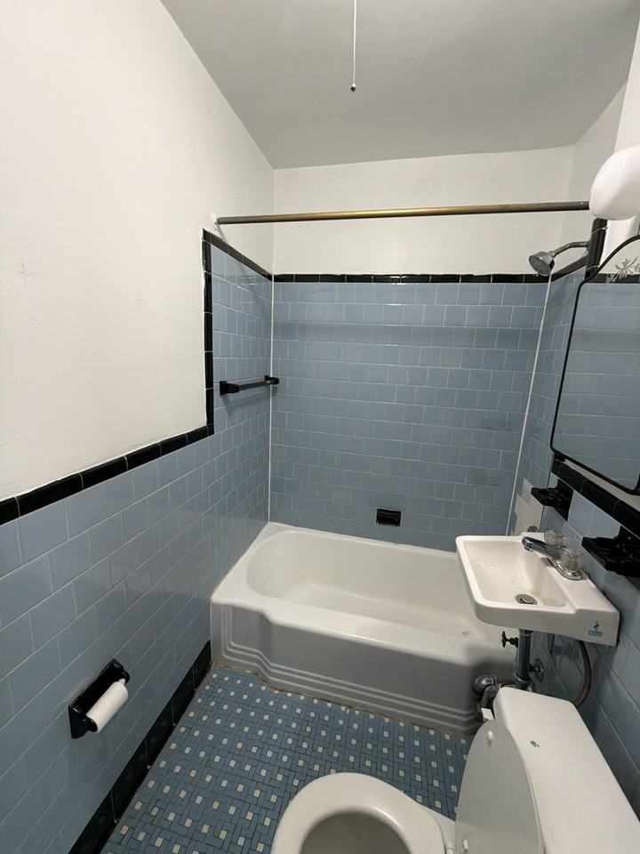 86 Charles Street - Photo 5 of 31