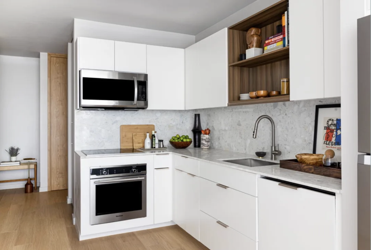 Turtle Creek Blvd & Hi Line Dr #2113 - Photo 7 of 32