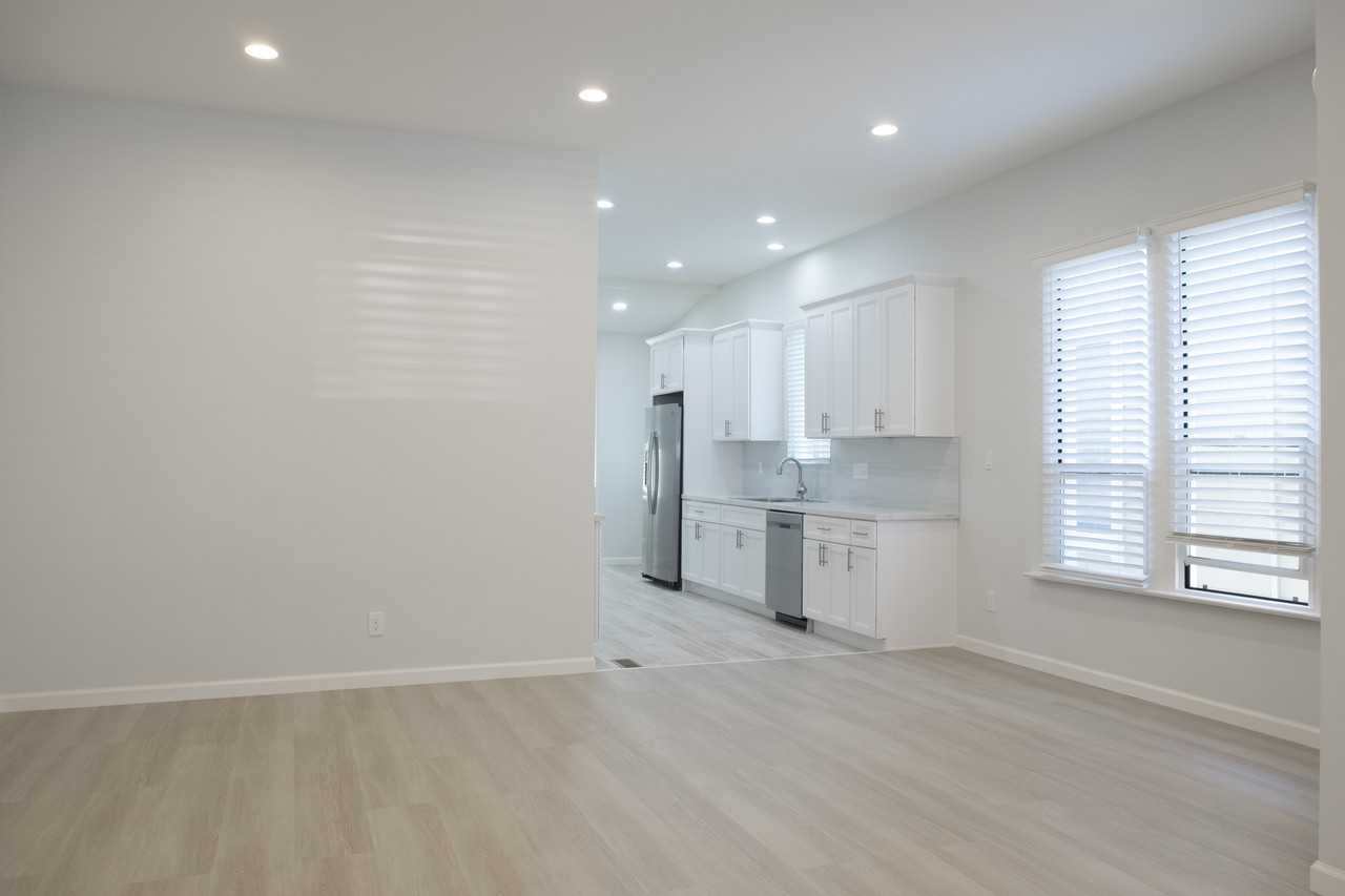 1193 9th Street - Photo 2 of 18