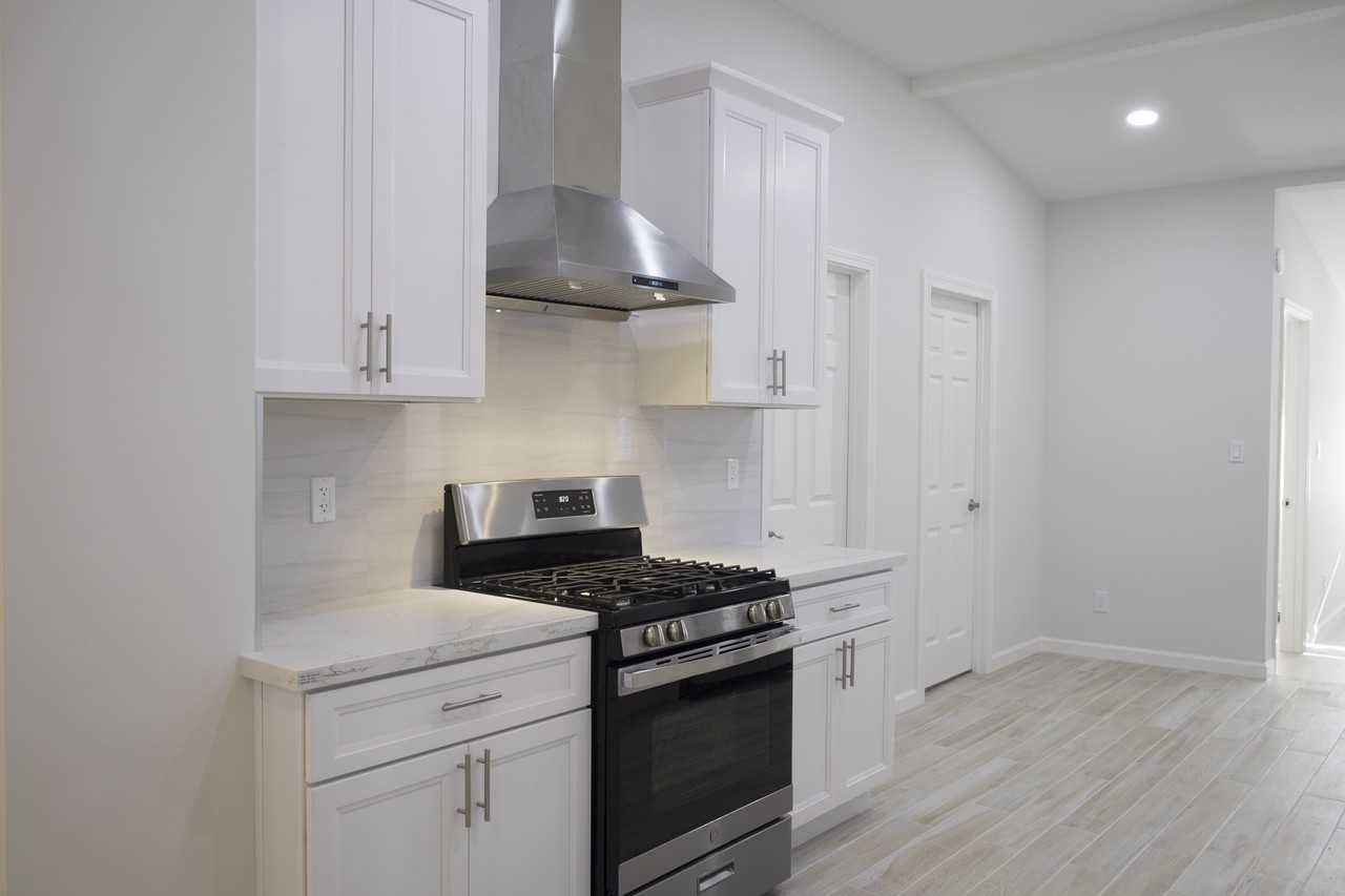 1193 9th Street - Photo 6 of 18