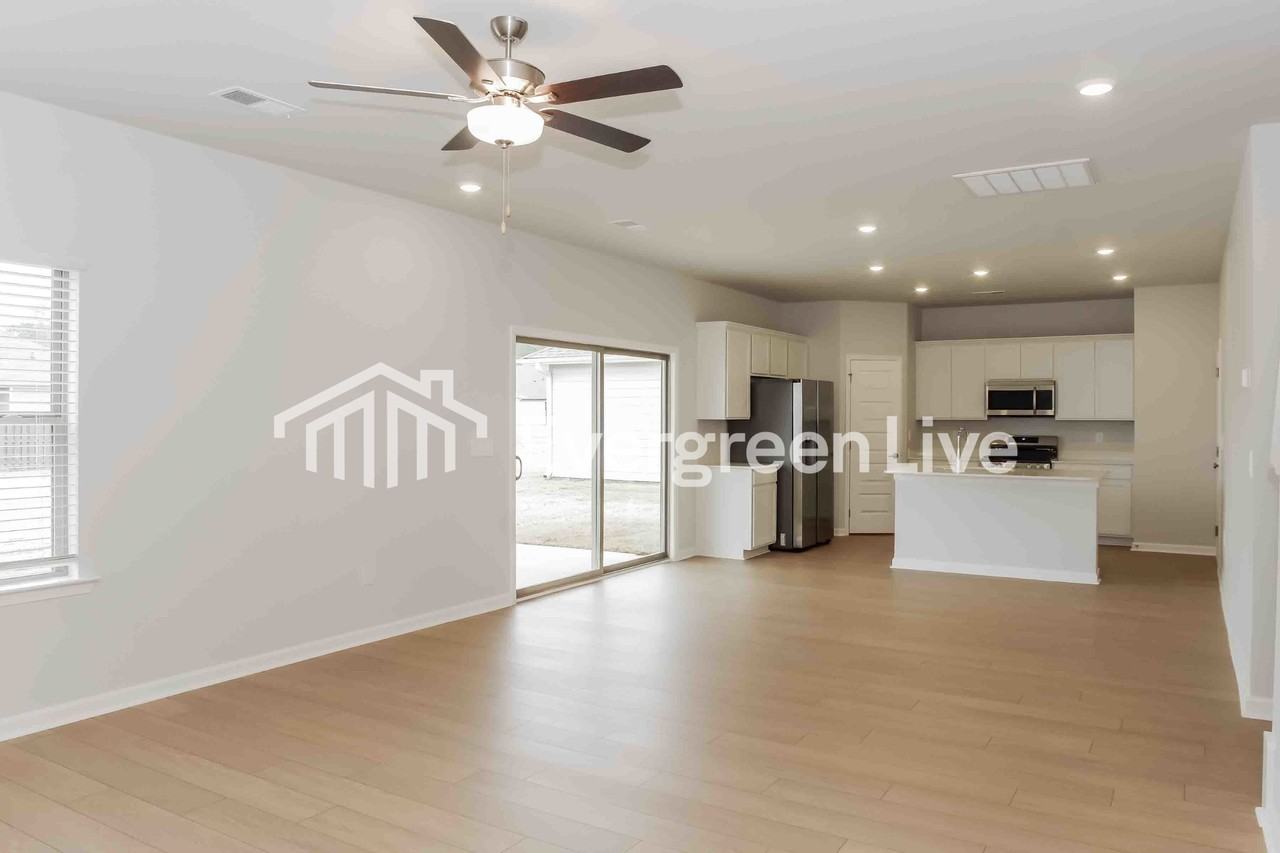 315 Allene Way - Photo 2 of 15