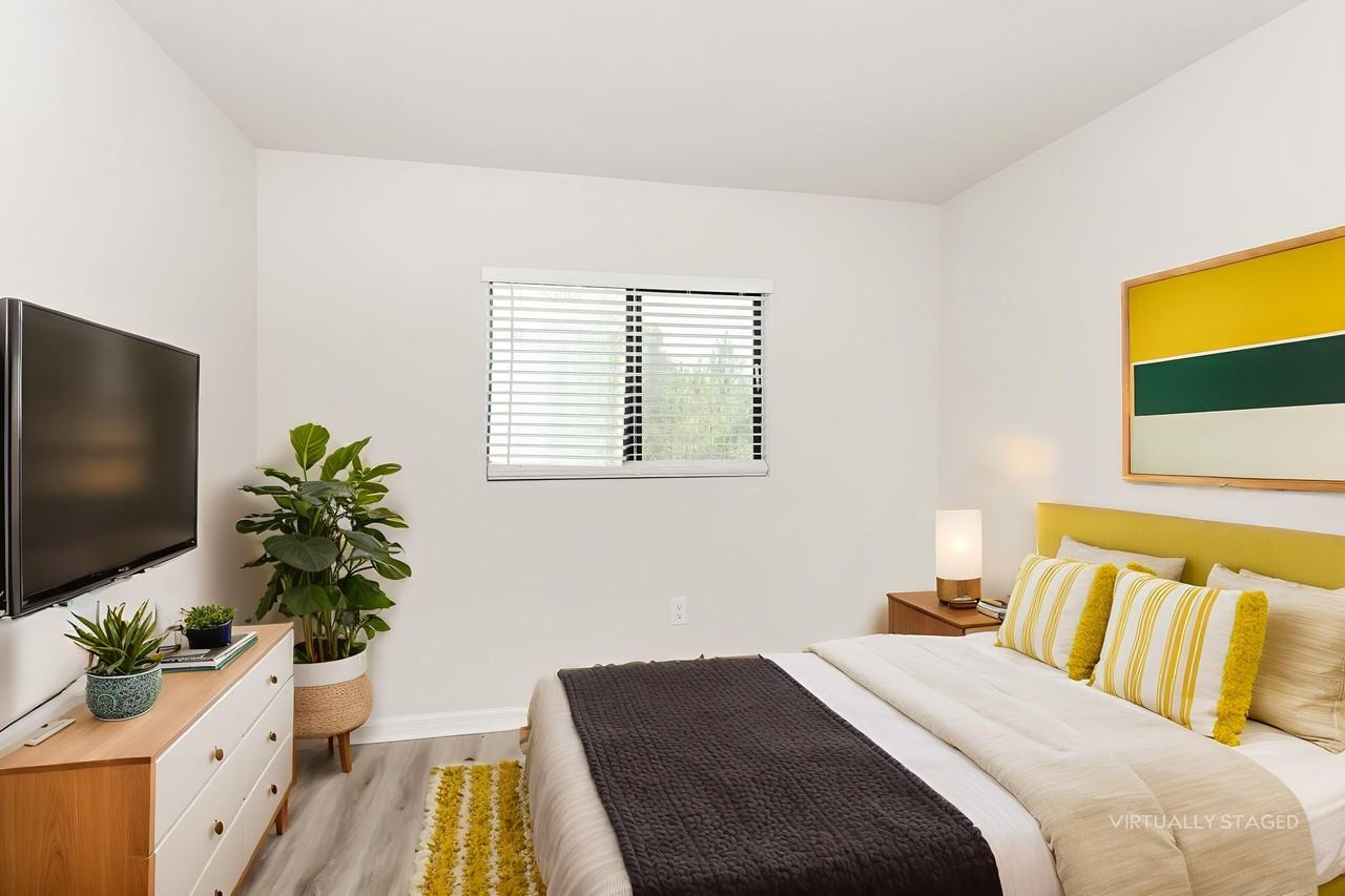 3212 44th St W - Photo 7 of 24