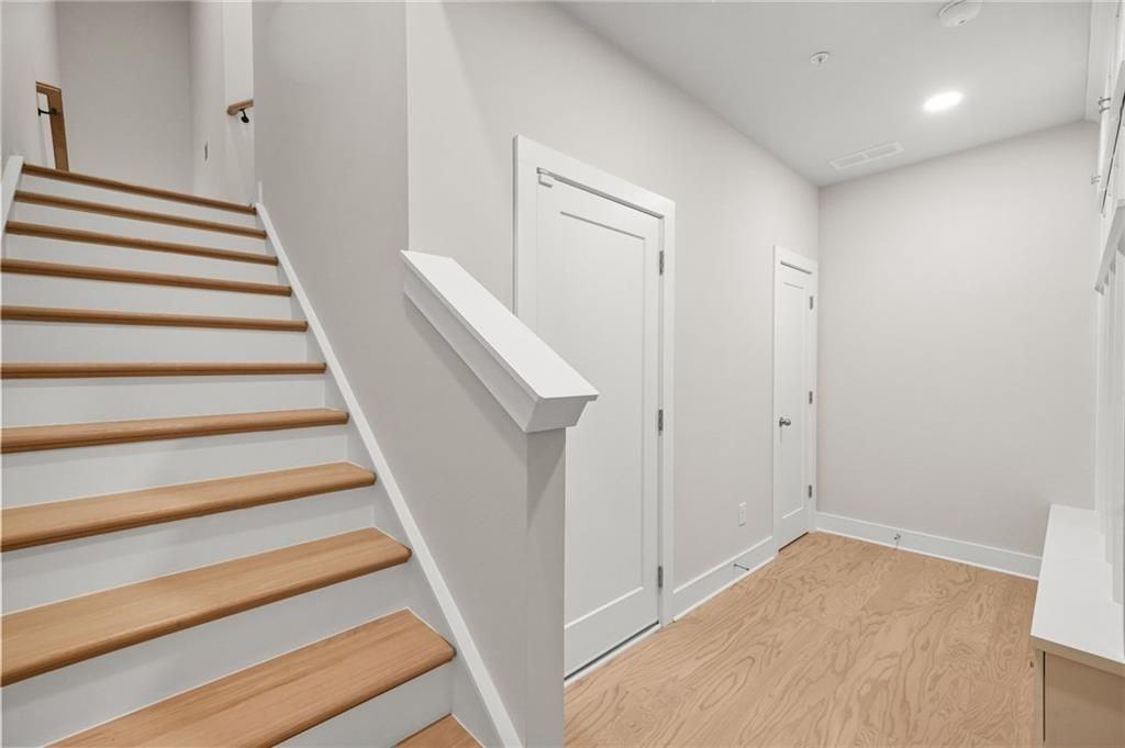 1500 Wicker Wood Pl Se - Photo 5 of 45