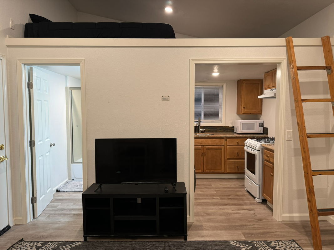 6167 Overdale Ave ##Adu - Photo 2 of 7