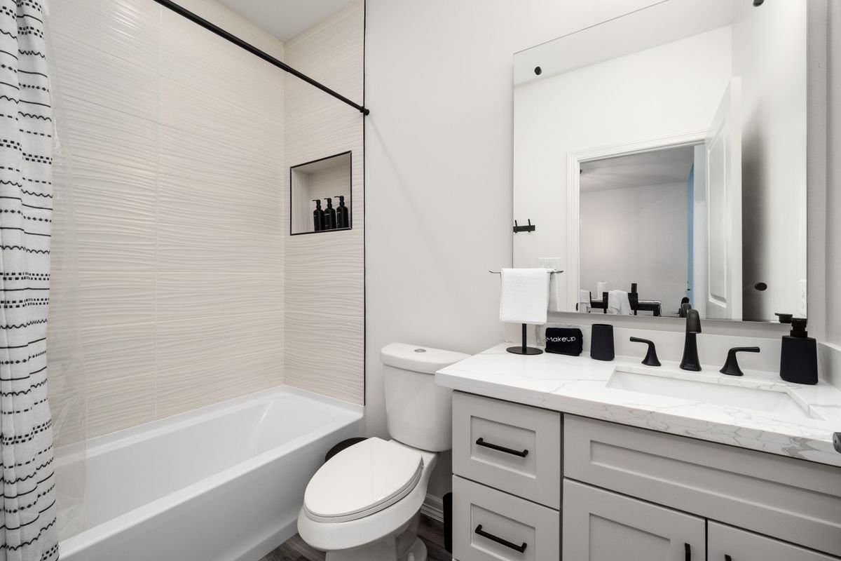 3569 Hidalgo Cir ##D - Photo 6 of 14