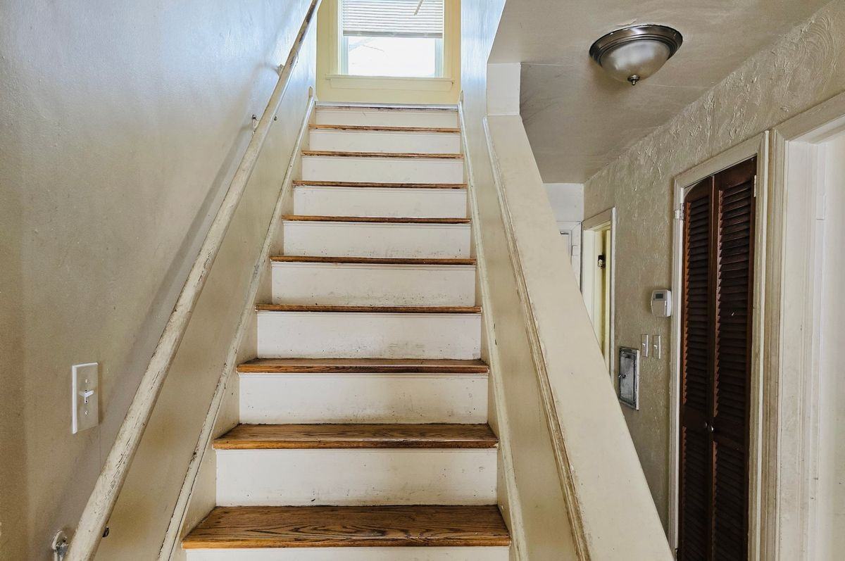 19942 Norwood St - Photo 5 of 10