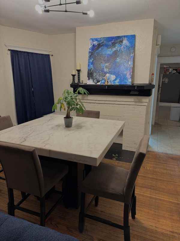 1927 Seneca St - Photo 2 of 7