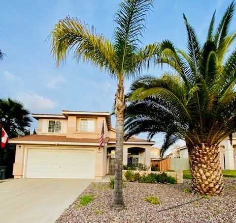 44526 Lauriano Dr - Photo 2 of 27