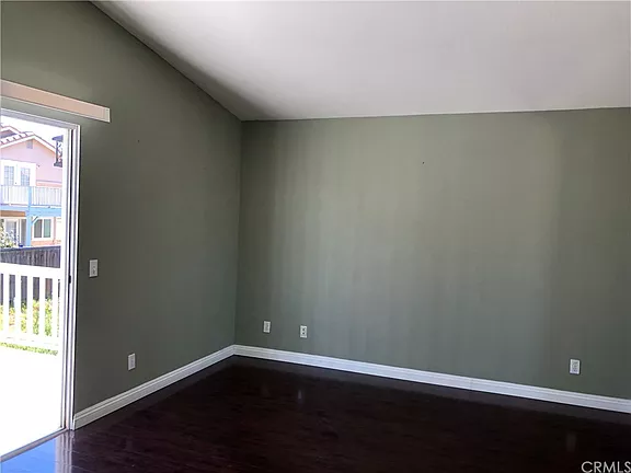 44526 Lauriano Dr - Photo 6 of 27