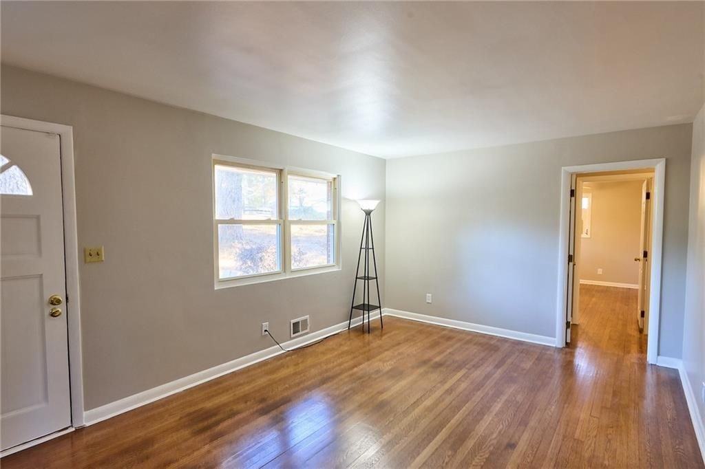 4669 Lawrenceville Hwy - Photo 4 of 18