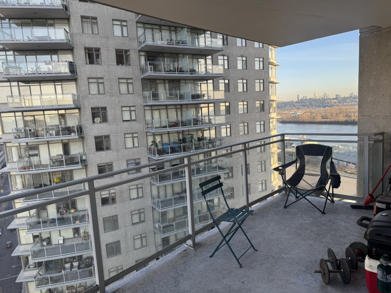 898 Carnarvon St - Photo 3 of 10