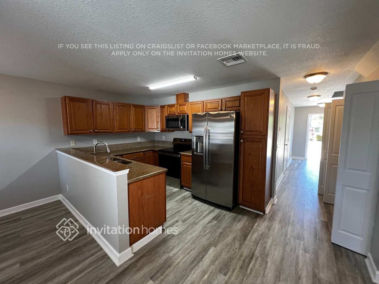 102 Carol Susan Ln - Photo 7 of 24