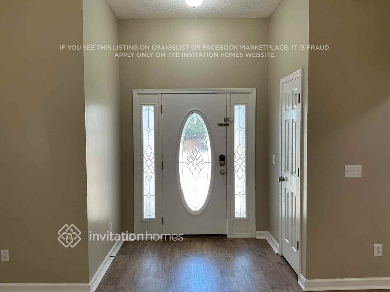 7041 Vida Ln - Photo 4 of 25