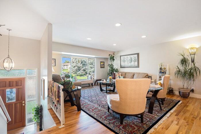 8192 E Oxford Dr - Photo 2 of 21