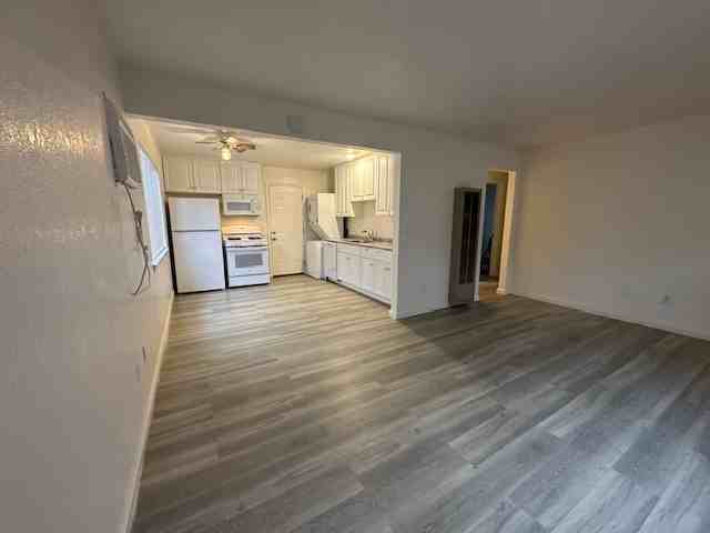 552 A St #NA - Photo 2 of 31