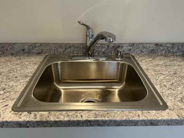 552 A St #NA - Photo 7 of 31