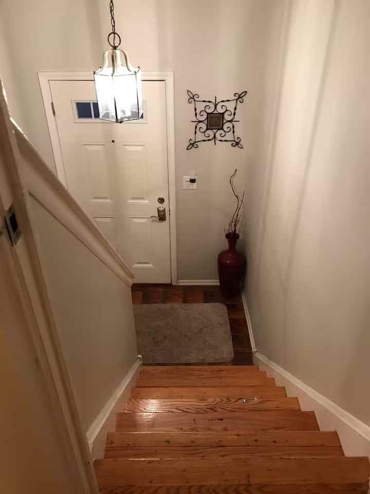 553 W Park Ave #A - Photo 2 of 12