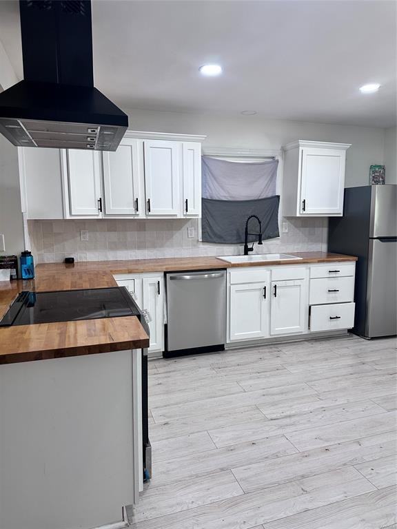 1632 58th St W #NA - Photo 3 of 9