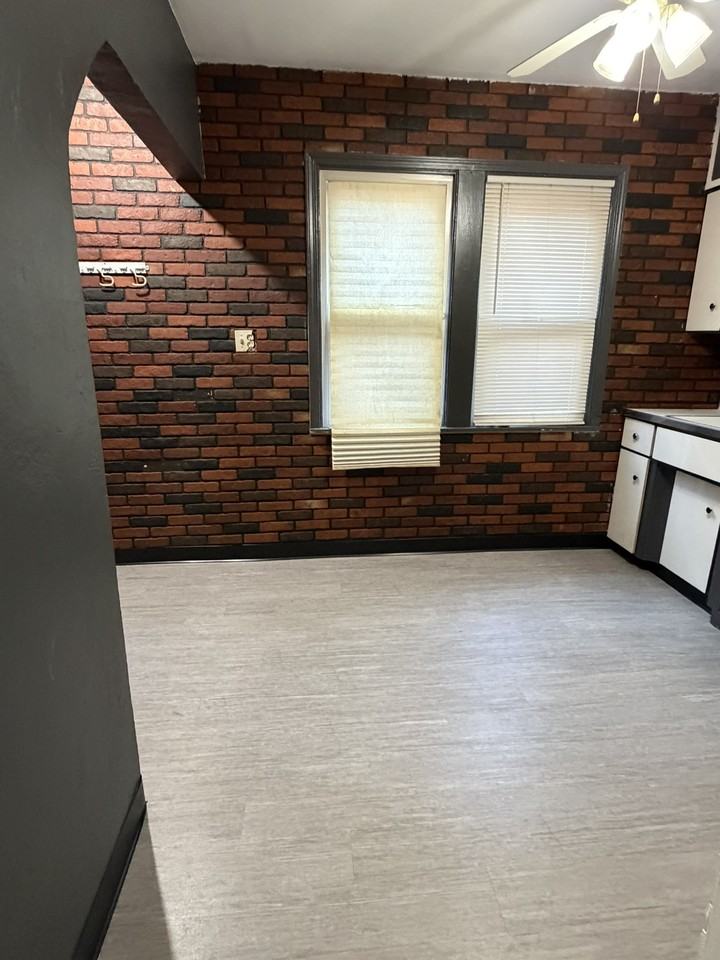 3817 Brighton Rd #3819 - Photo 6 of 12