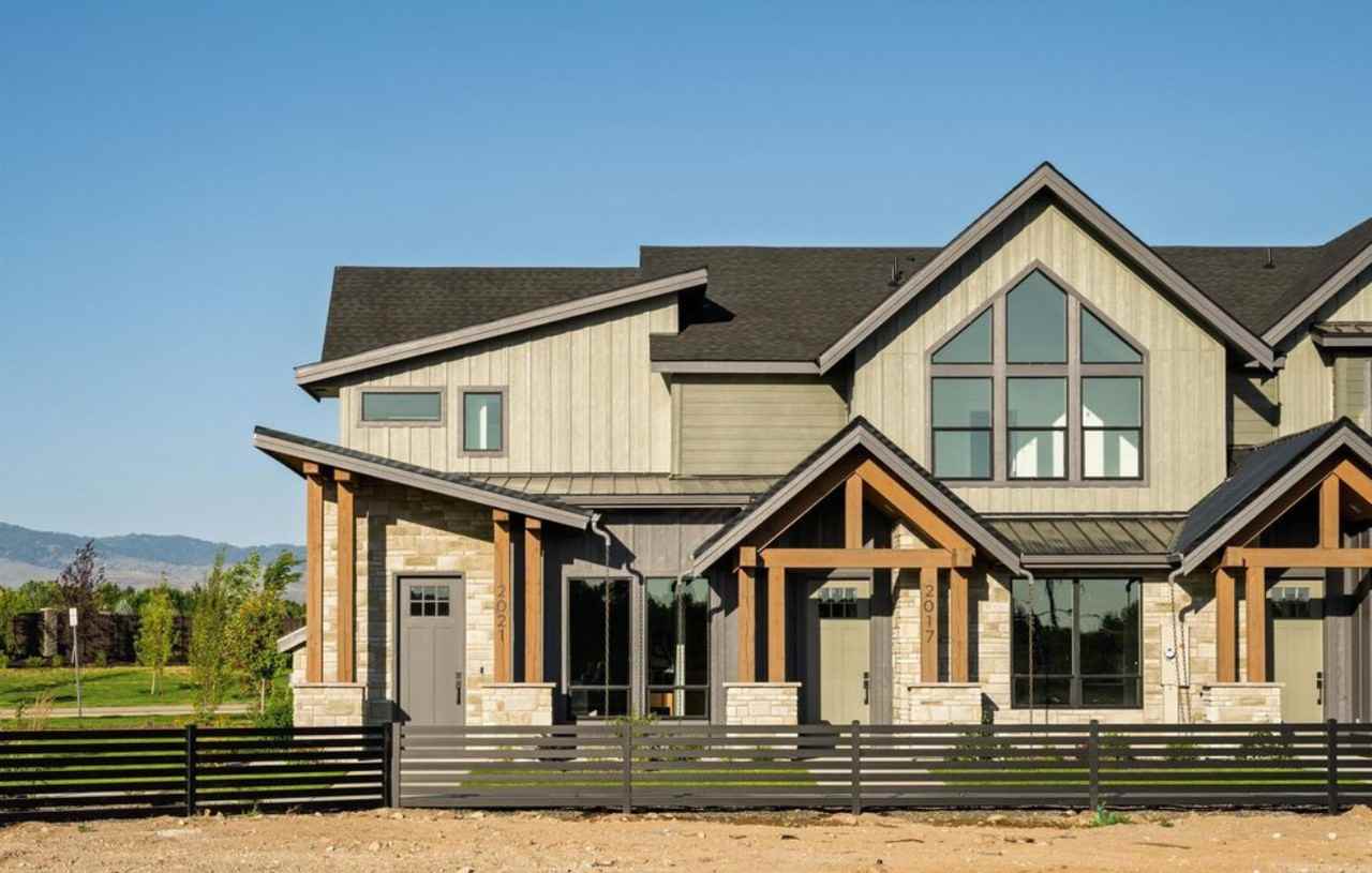 Freya - Photo 4 of 11