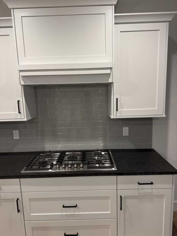 Freya - Photo 5 of 11