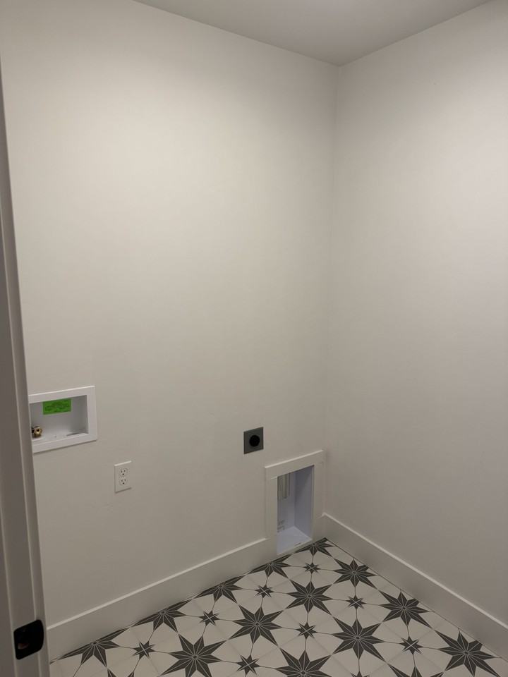 Freya - Photo 6 of 11