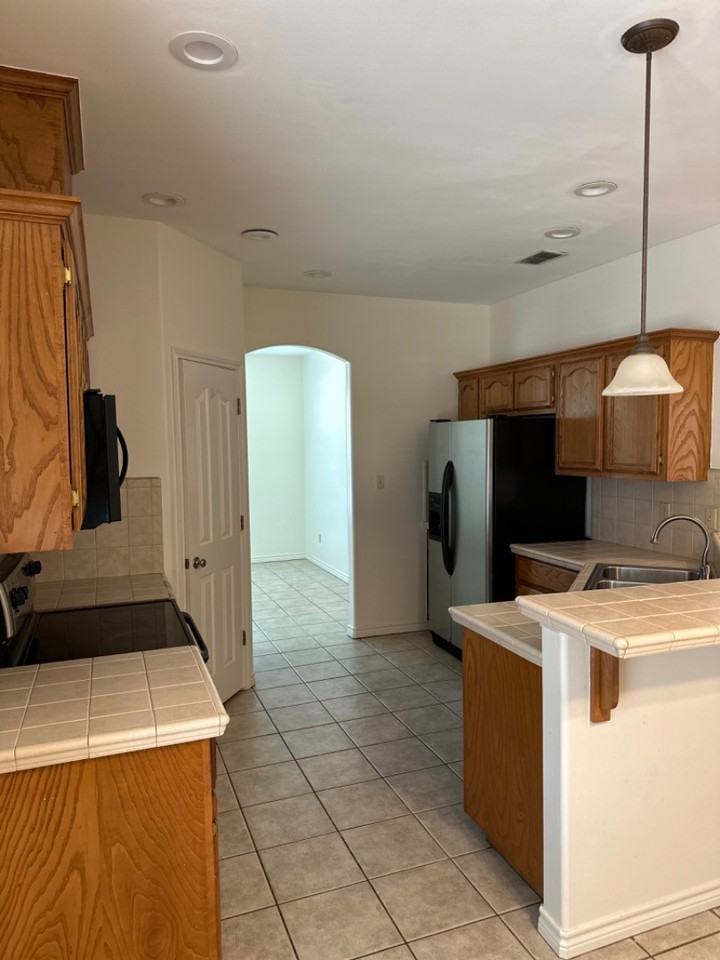 1837 Tierra Dulce Drive - Photo 7 of 10