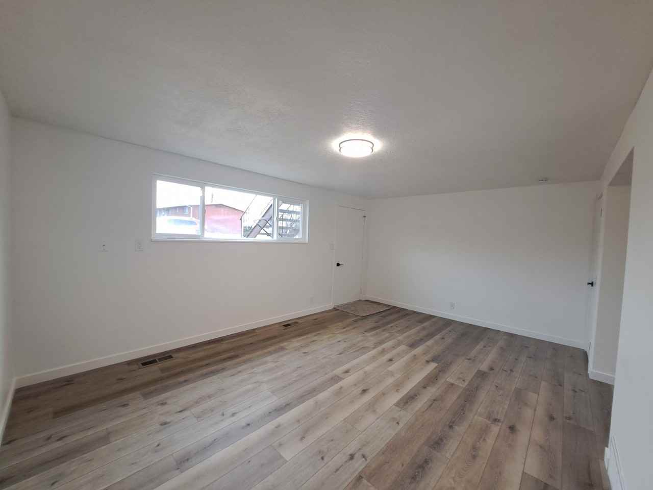 445 E 535 S #3 - Photo 4 of 13