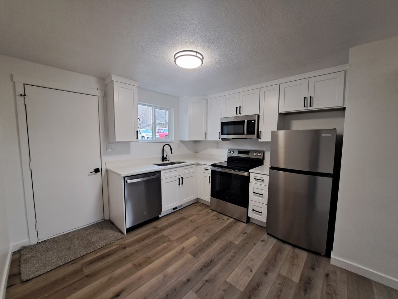 445 E 535 S #3 - Photo 7 of 13