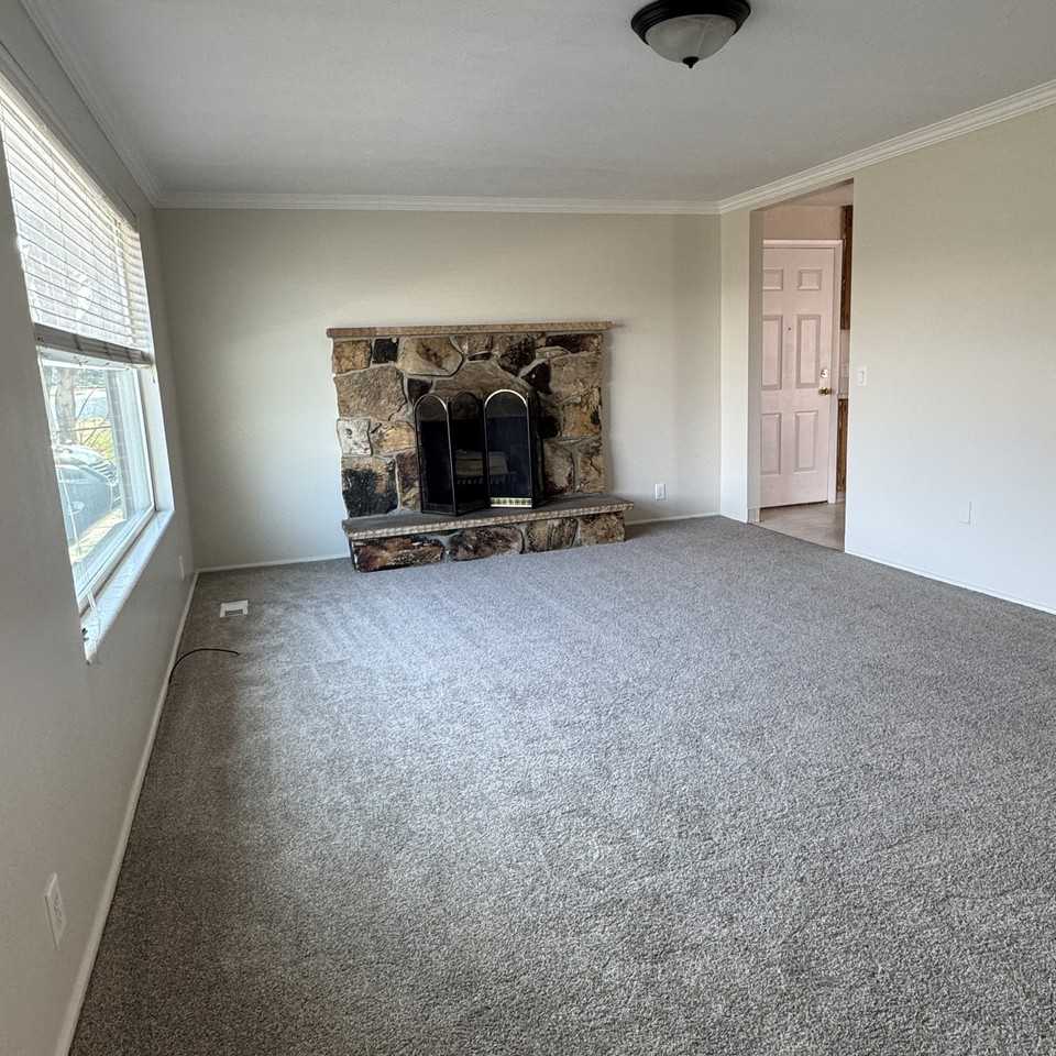 4156 S Charles Dr #1 - Photo 4 of 10