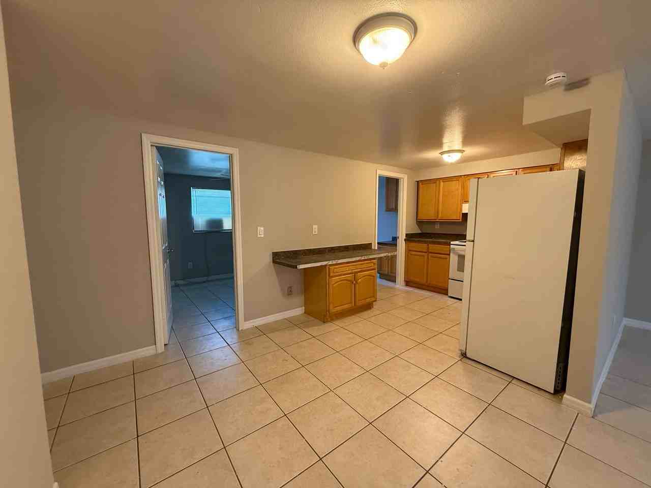 2905 Parker Ave #2905 - Photo 3 of 9