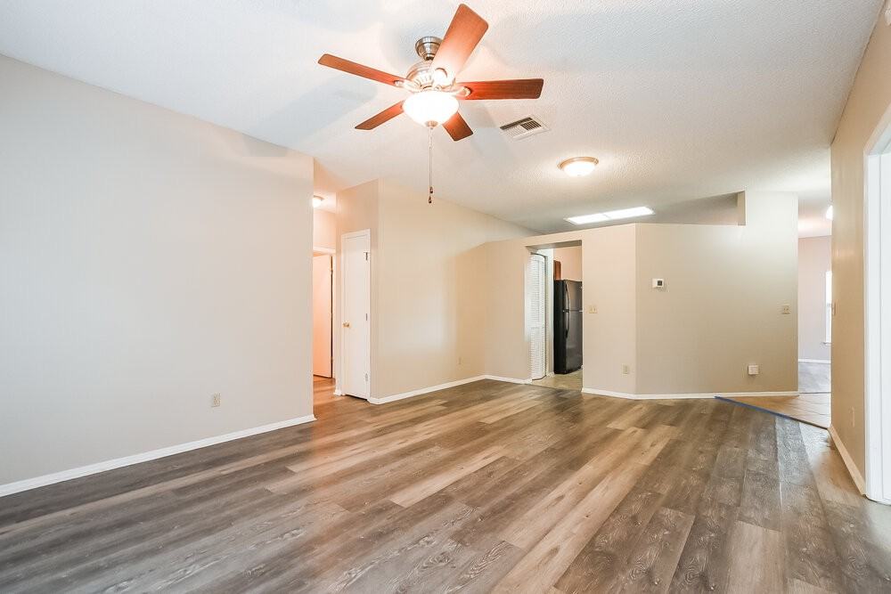 336 Cello Cir - Photo 4 of 16