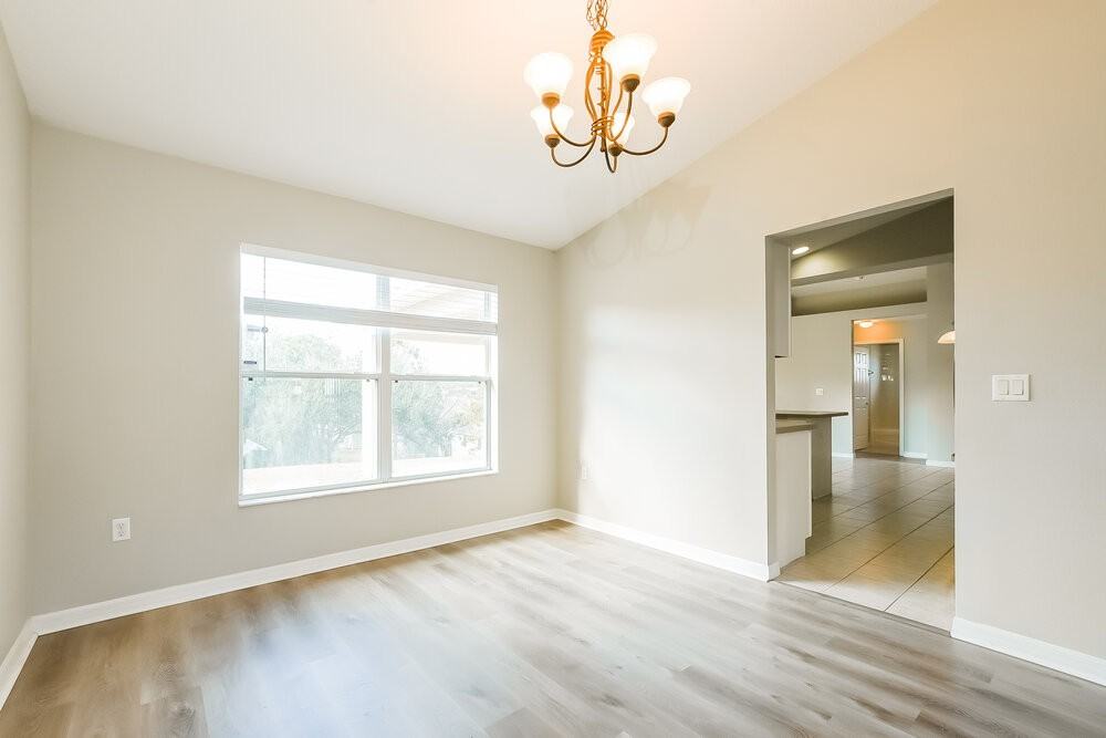 1480 Muir Cir - Photo 4 of 16