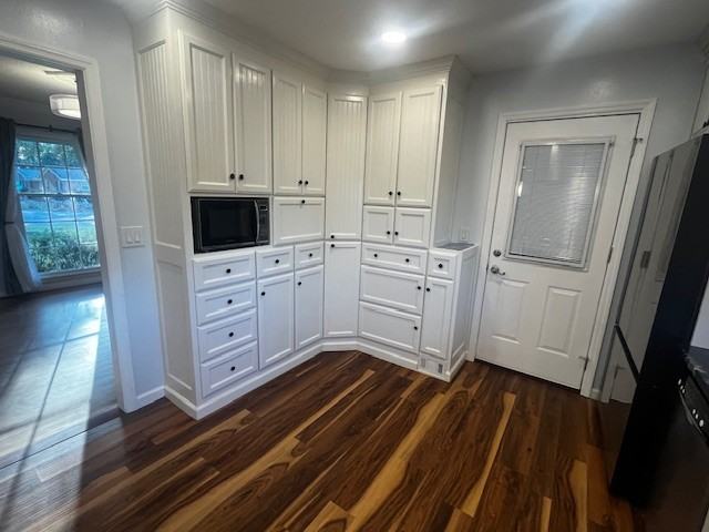 2114 N Dallerton Cir #1 - Photo 4 of 20